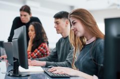 Comment le bachelor informatique prépare aux transformations numériques ?